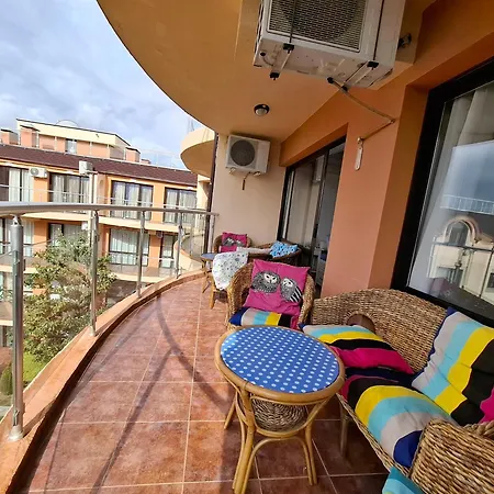 Magnolia Apartment